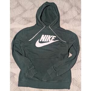 Nike Men's Green Sportswear Club Logo Pullover Hoodie Size L